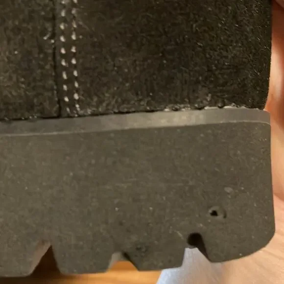 Donald Pliner Ease waxy suede Ankle Boots Womens Size 6 lace‎ up boot black - Picture 7 of 7